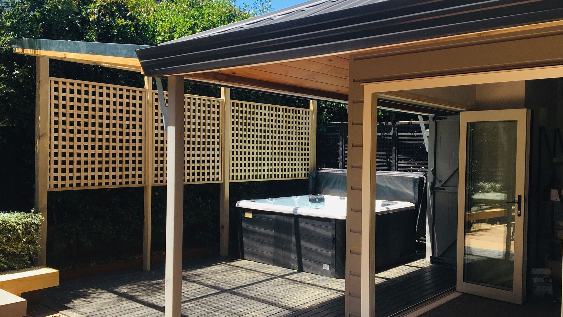 Onehunga Outdoor Entertainment banner