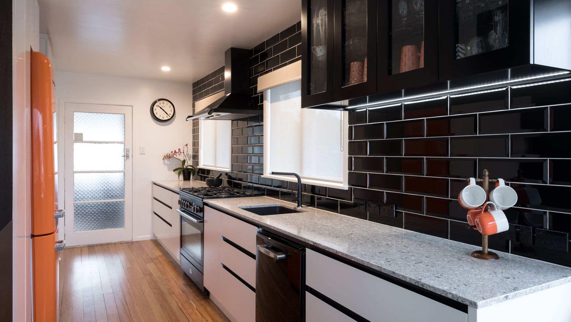 Orange Retro Kitchen banner