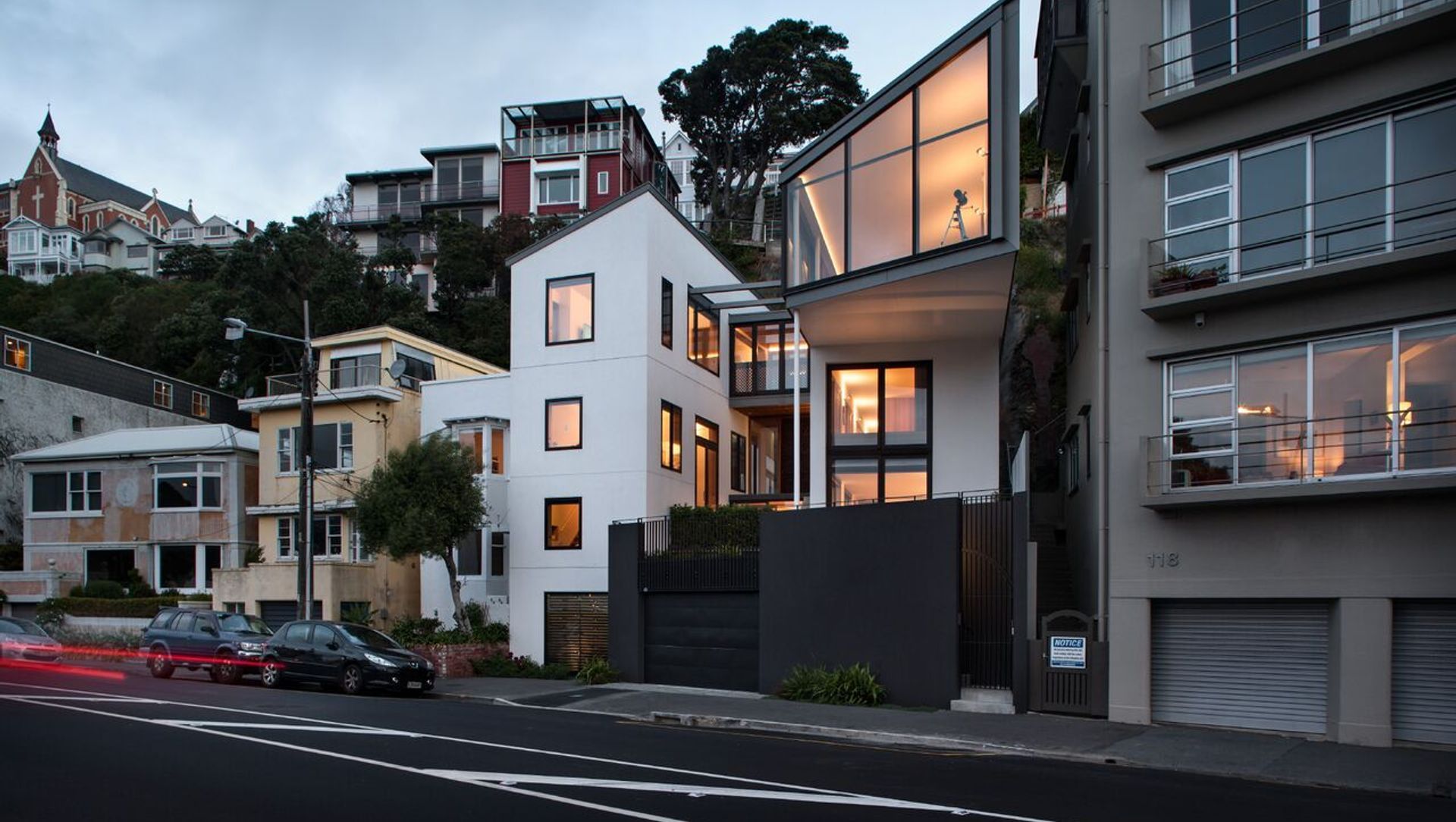 Oriental Bay House banner