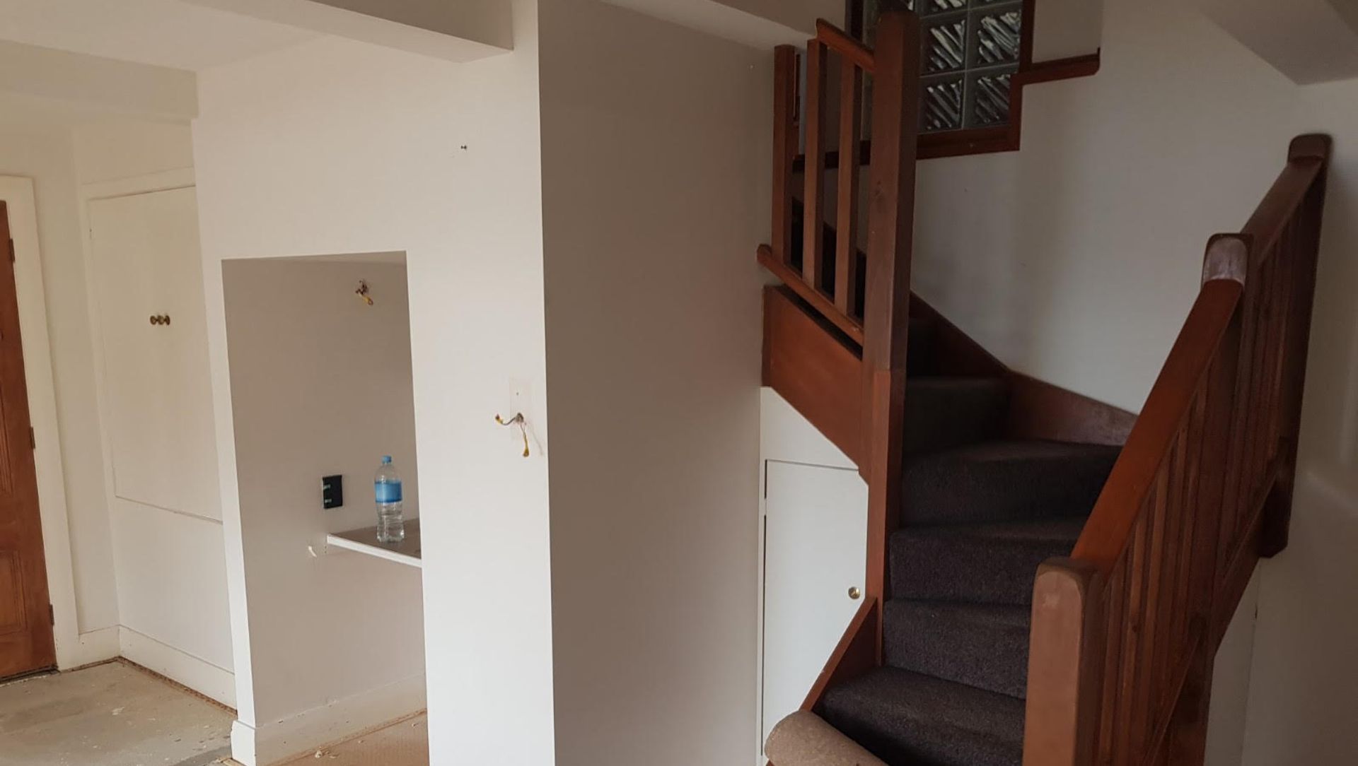 Overtoun Flat banner