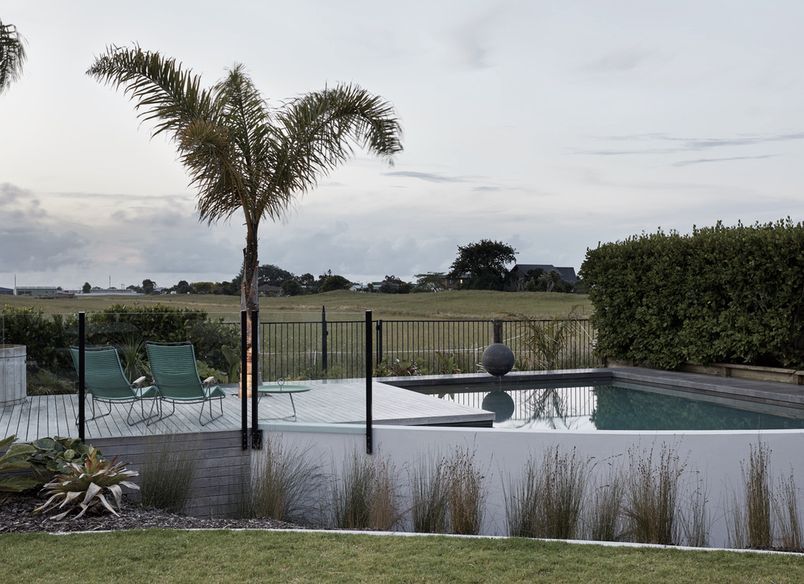 Palm Springs, Papamoa 