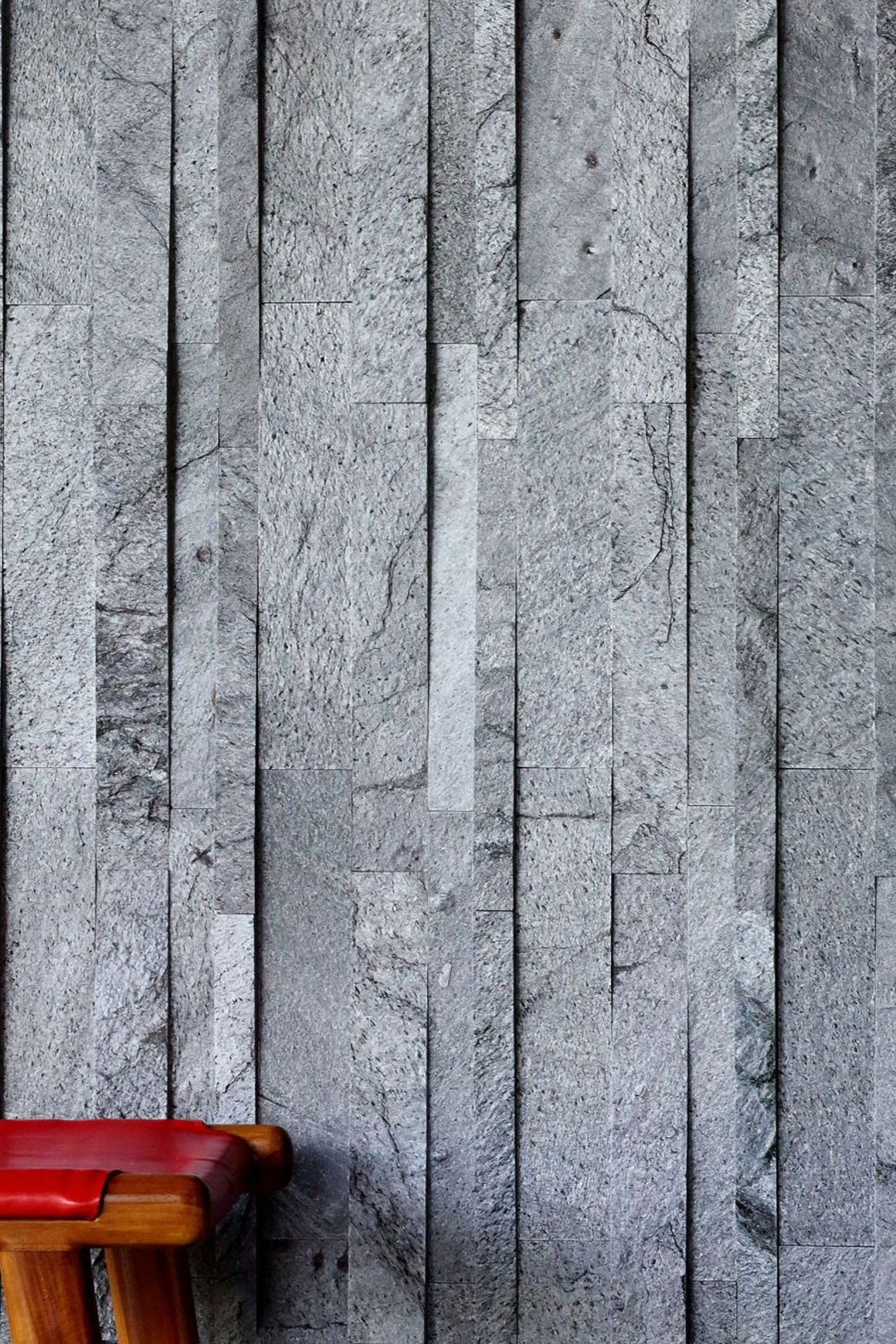 Parallels-V Cladding