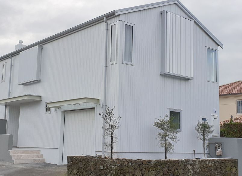 Parnell House - white Accoya