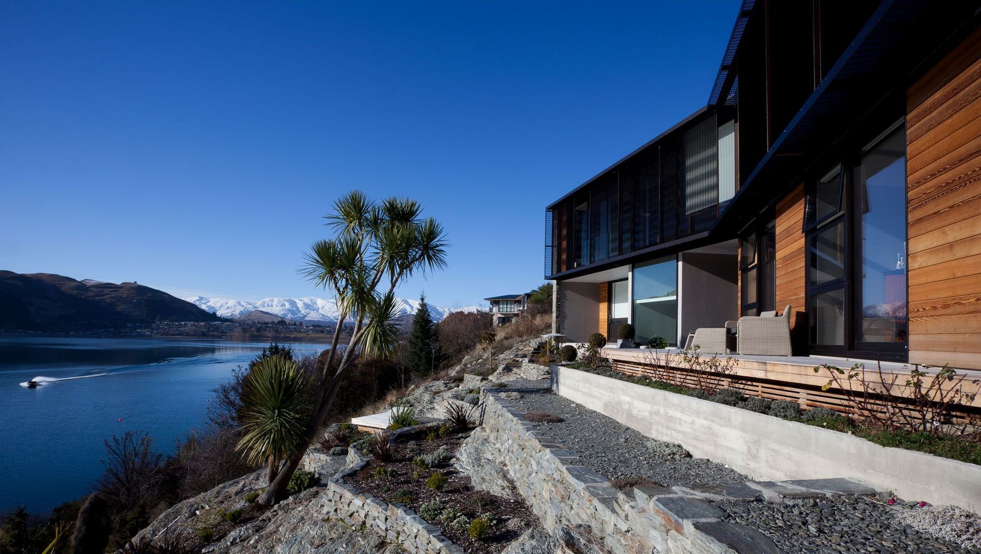 Peninsular Road | Warren Mahoney Architects banner