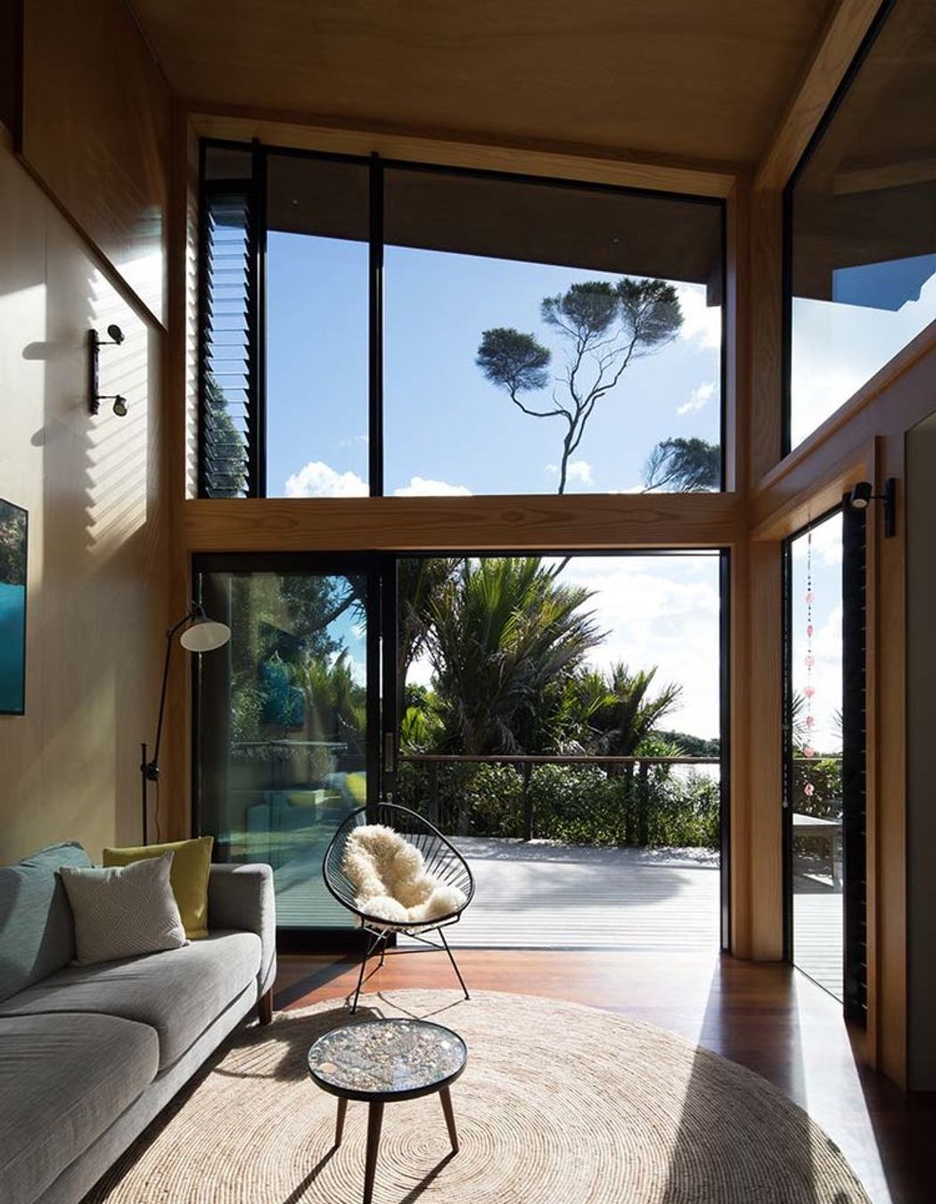 By capitalising on the north orientation of the house, large windows provide year-round warmth and light.  