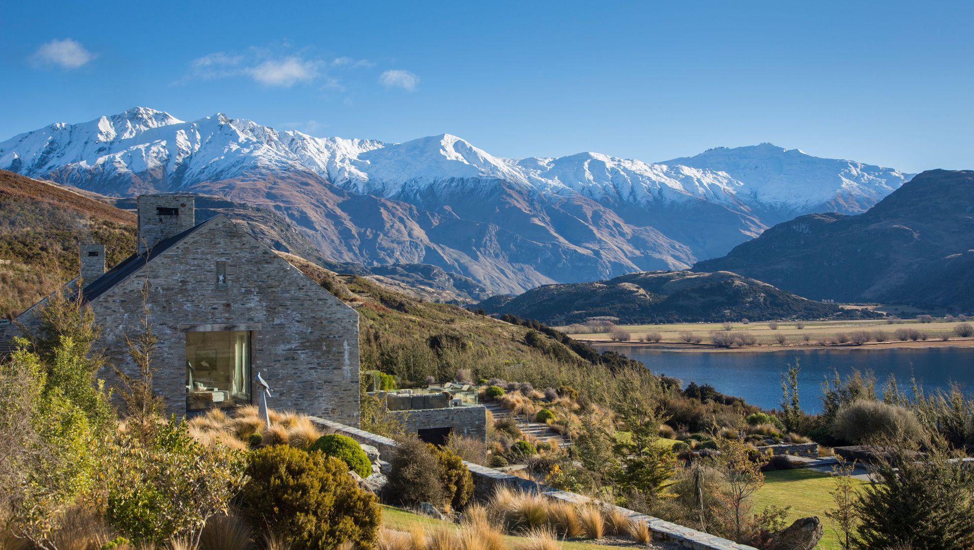 Piwakawaka, Wanaka | Sumich Chaplin Architects banner