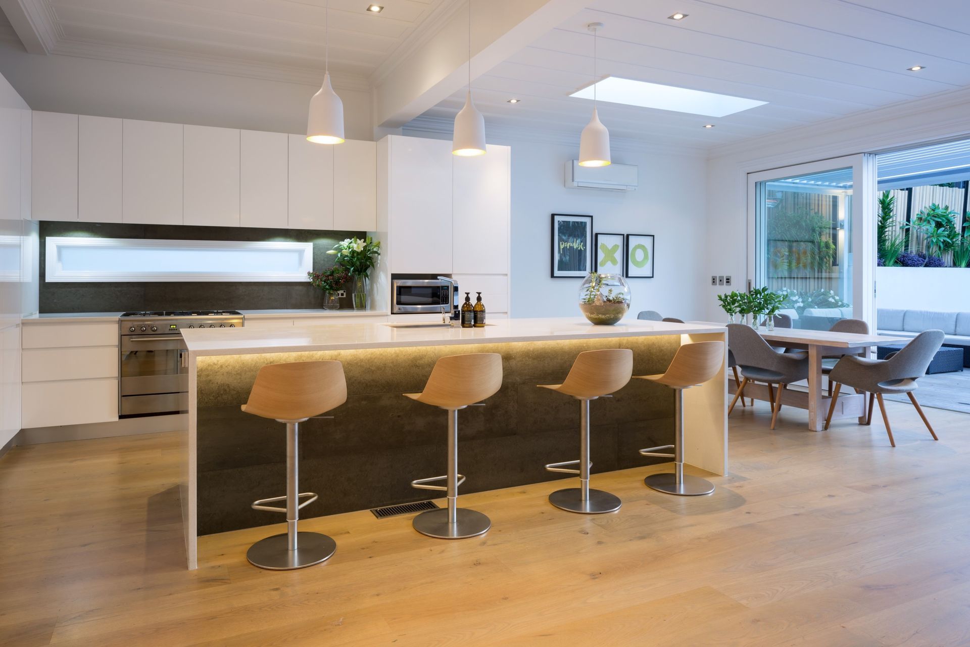 Ponsonby Road - Engineered European Oak finished w/ custom stain