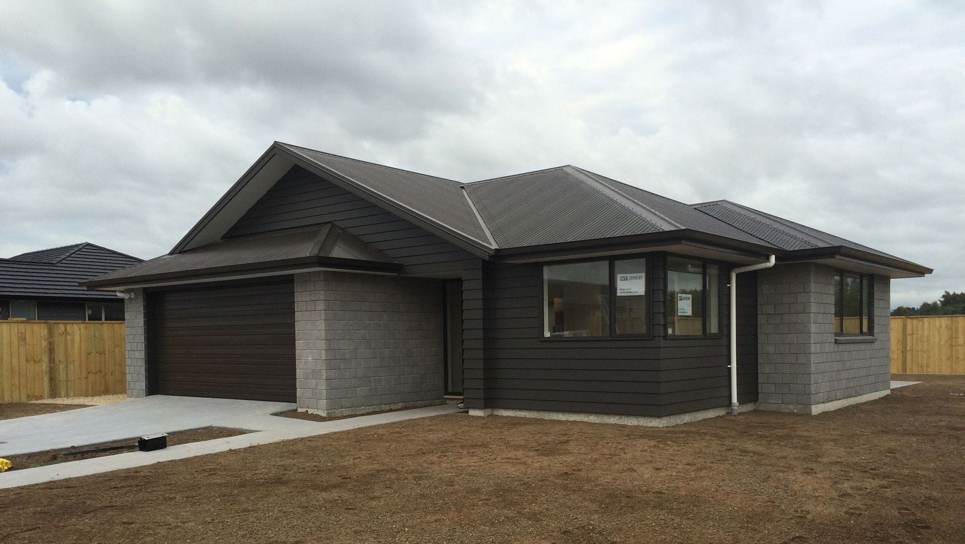 Pyes Pa New Build banner