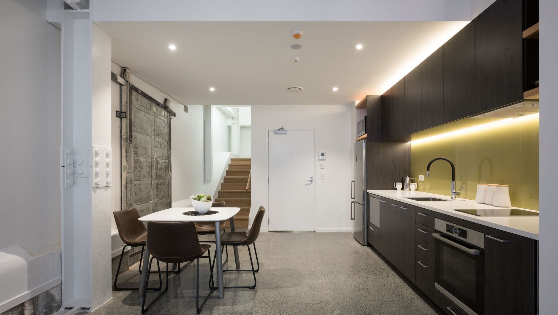 Queen Street Apartments banner