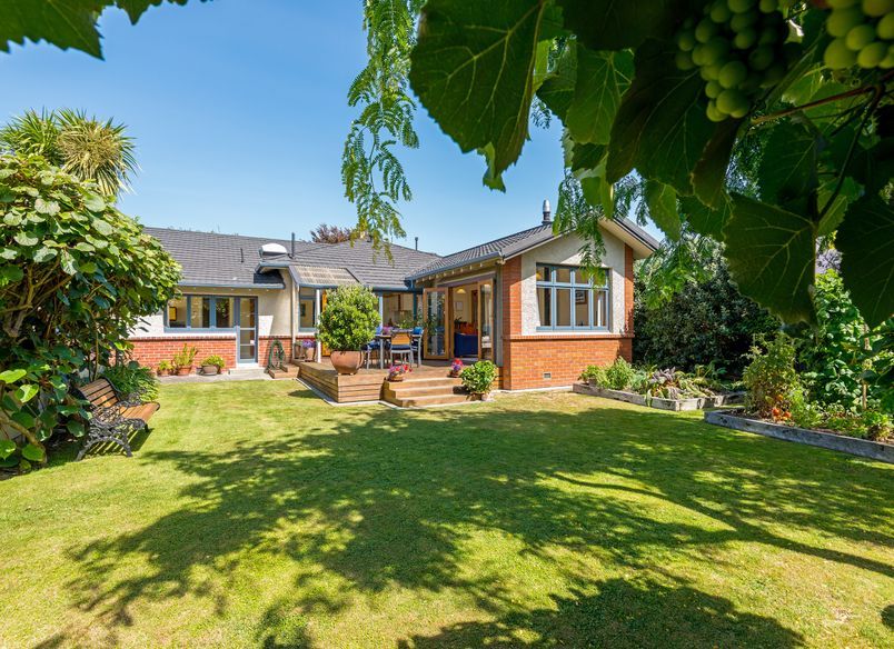 Quintessential Character Classic