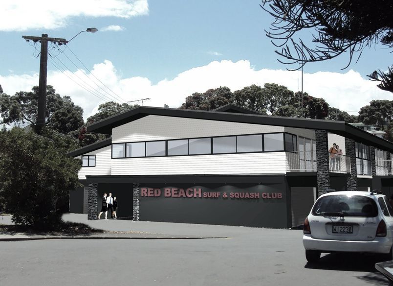 Red Beach Surf Club, Red Beach