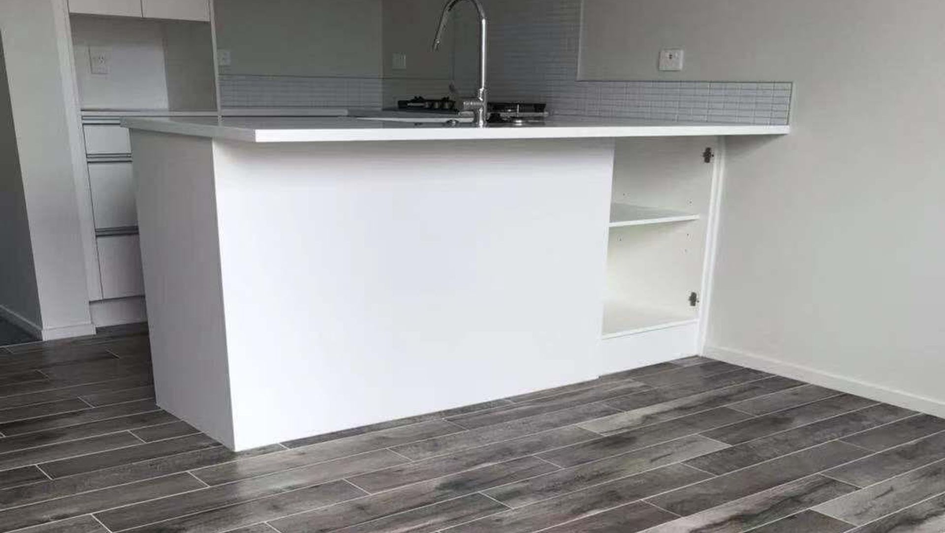 Residential Tiling banner