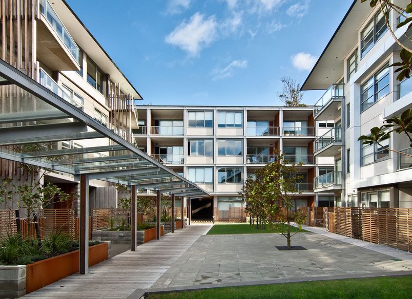 Revolucion Apartments