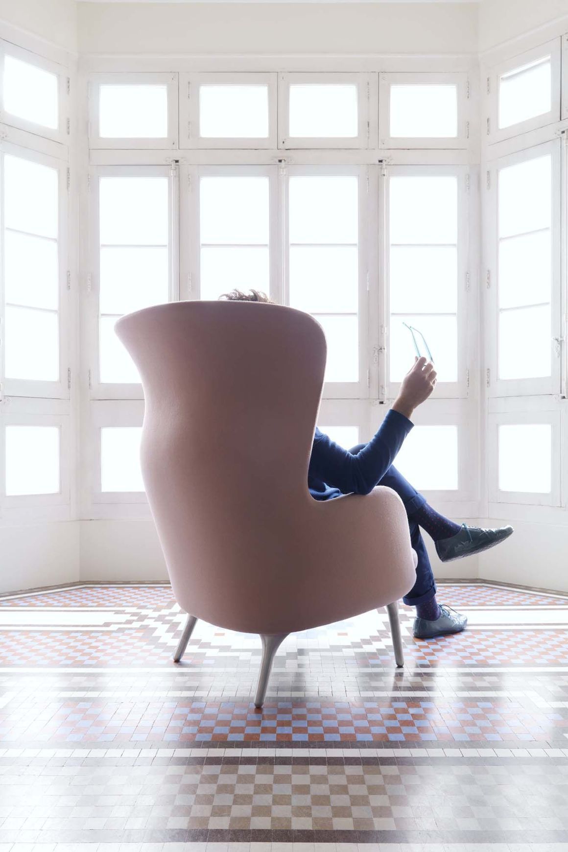 Ro Chair by Fritz Hansen