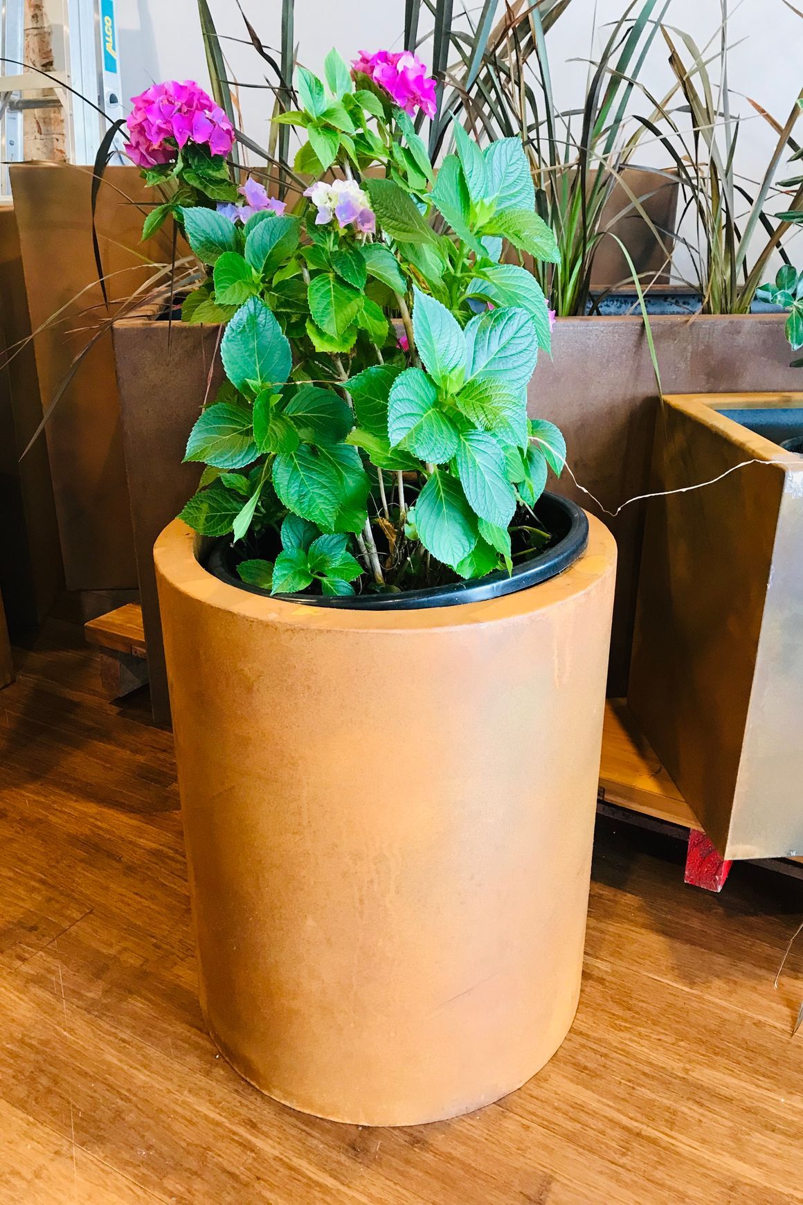 Round Corten Planter 