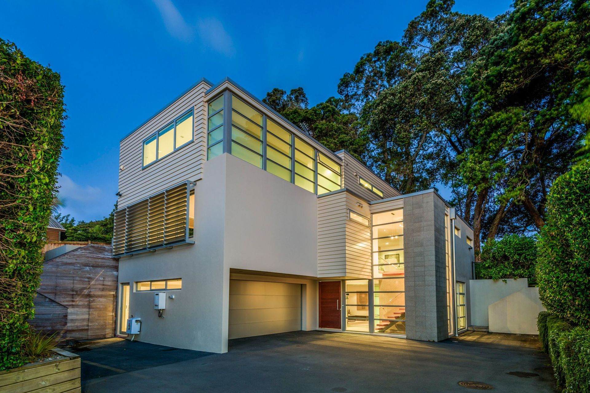 Parkside Living: Firth Masonry Stack bonded, and plastered with weatherboard features