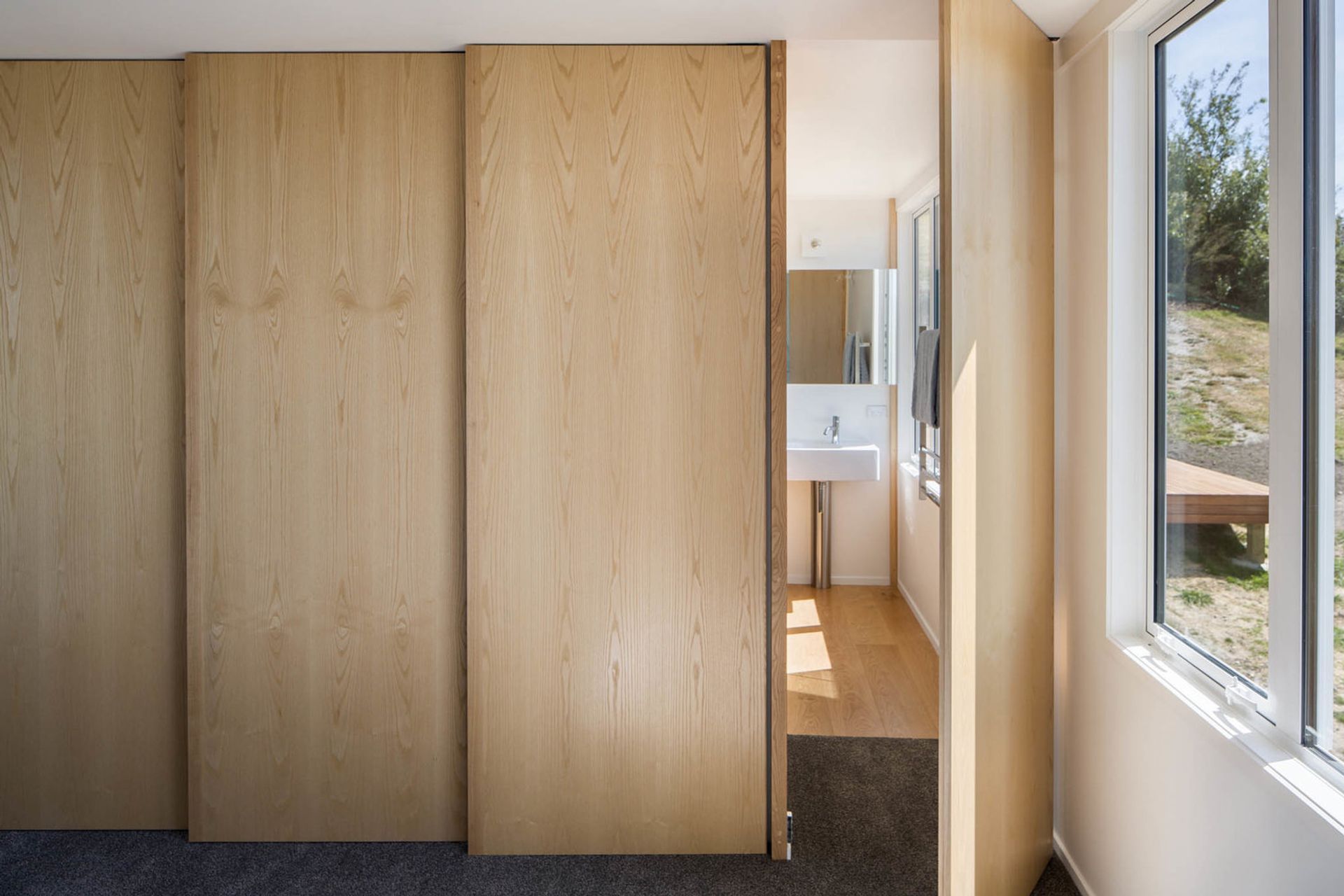 Photo by Paul McCredie.