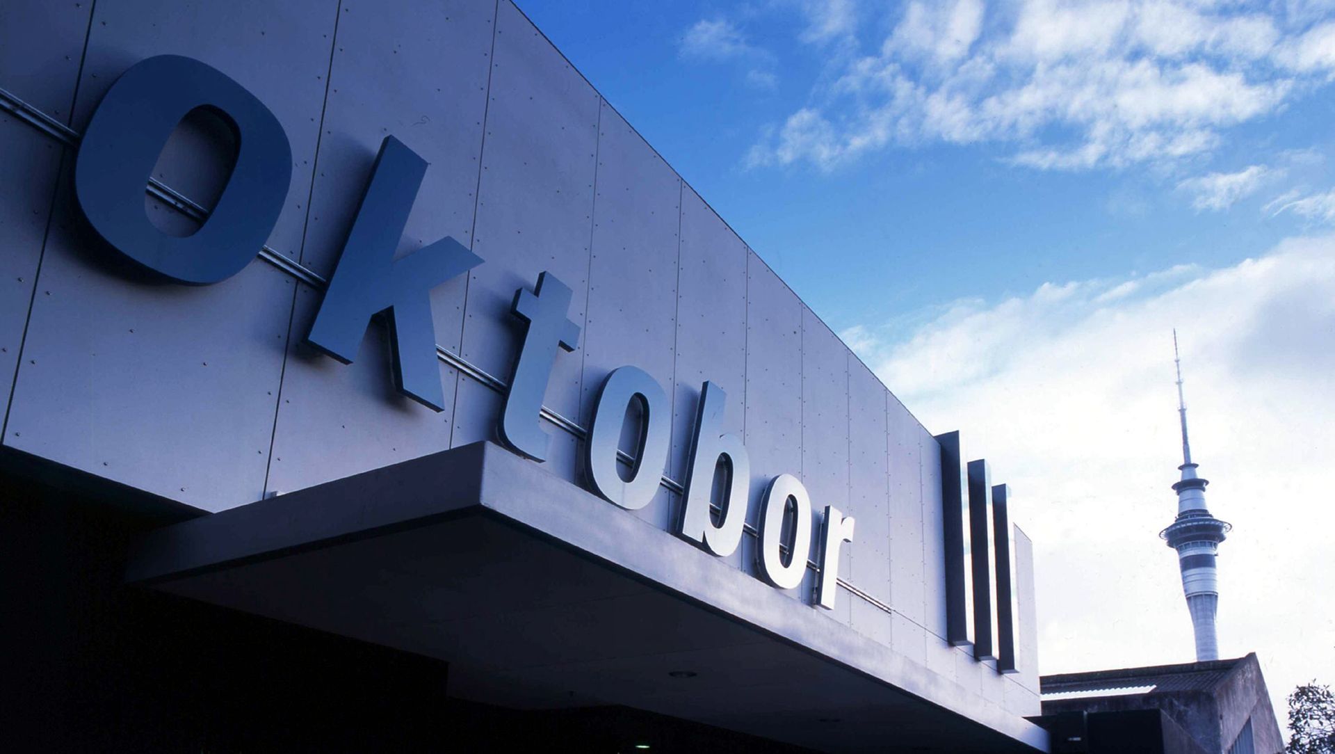 Silverscreen Productions / Oktobor, Auckland banner