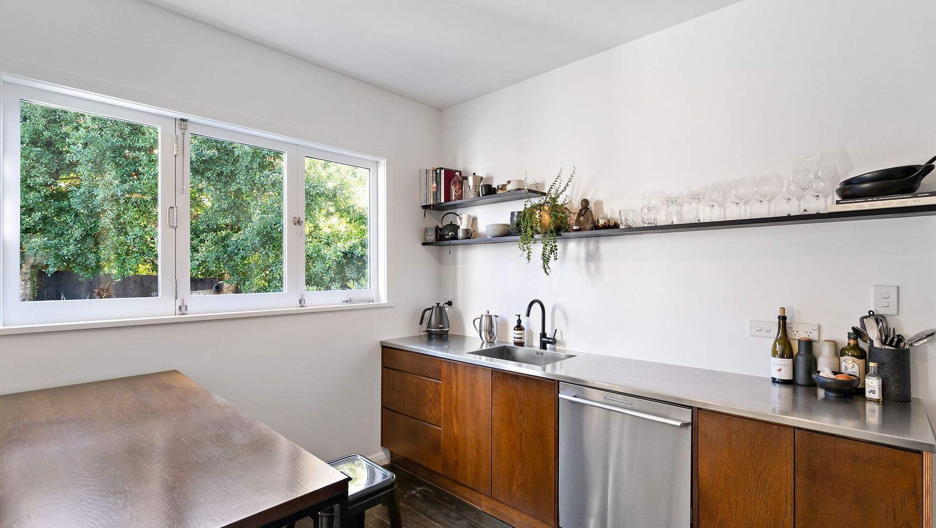 Sandringham Renovation banner