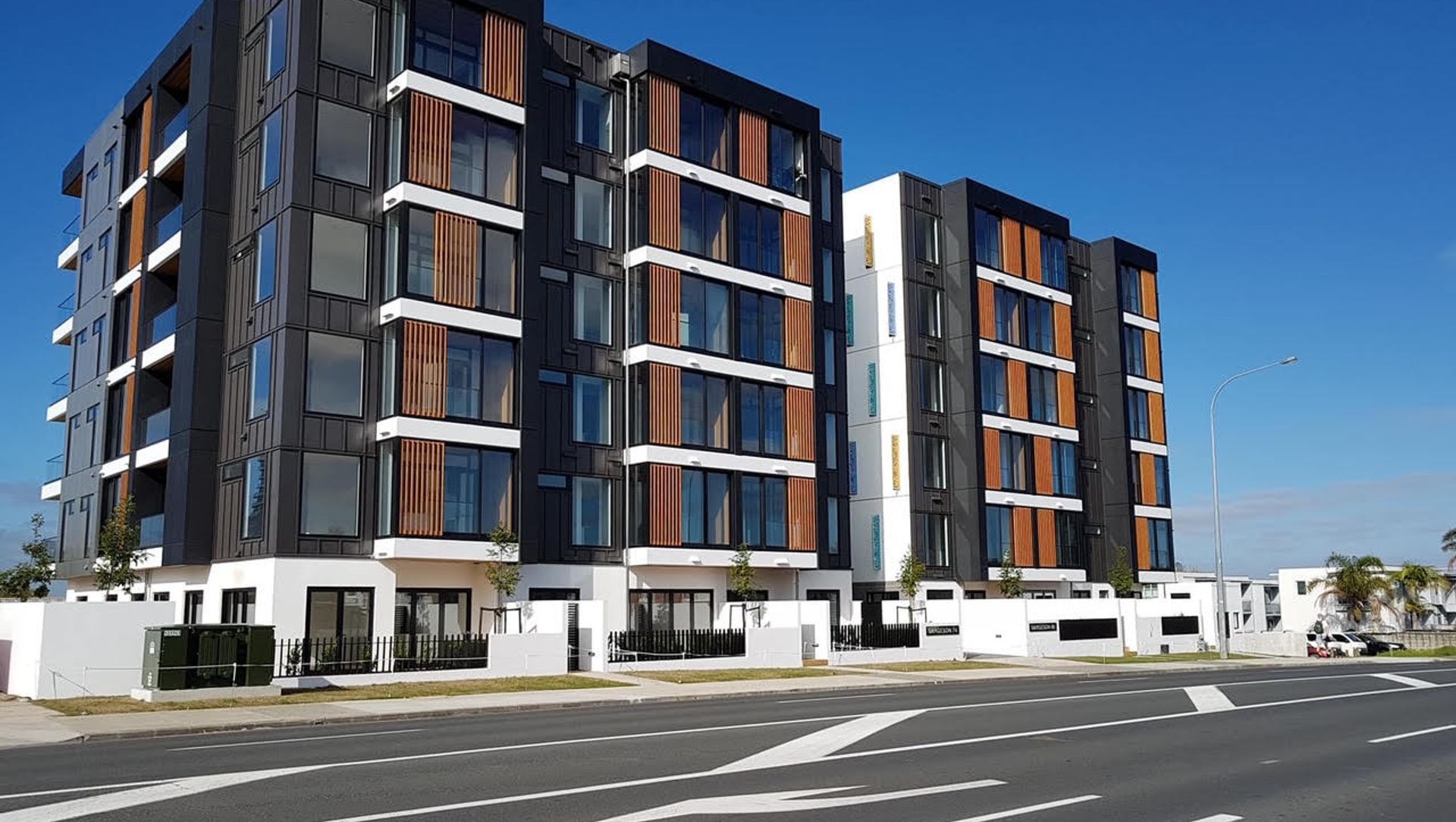 Sargeson Apartments banner