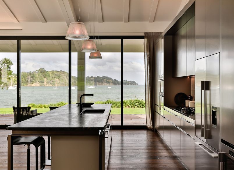 Scott's Landing Kitchen