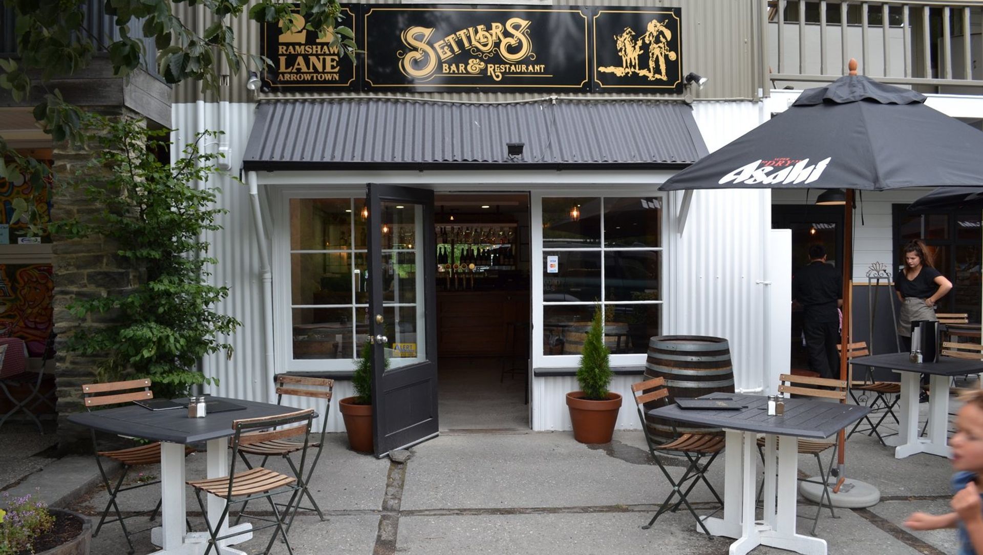 Settlers Restaurant banner