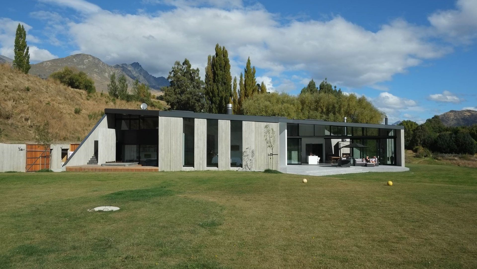 Shotover House, Queenstown banner