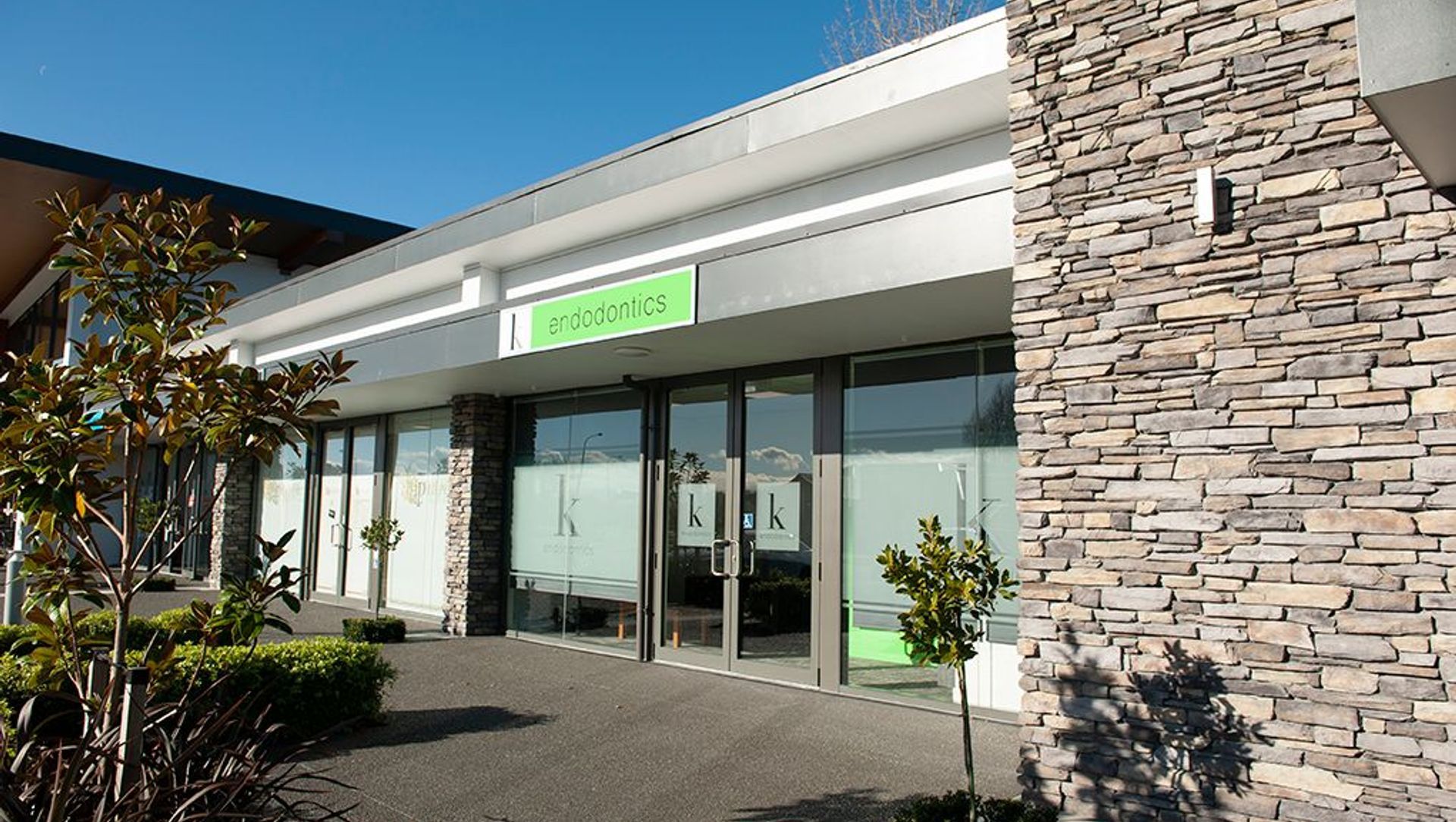 Silverstream Endodontics banner