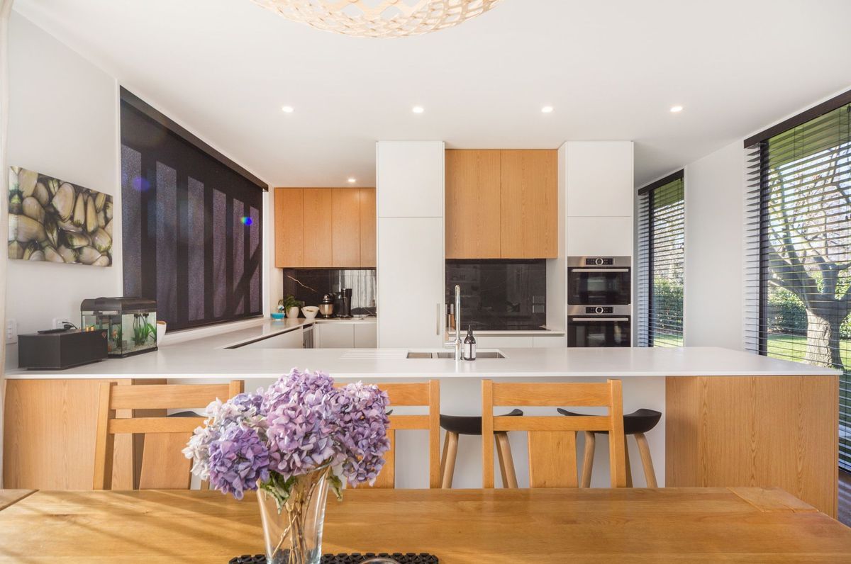 Sleek Quail Rise