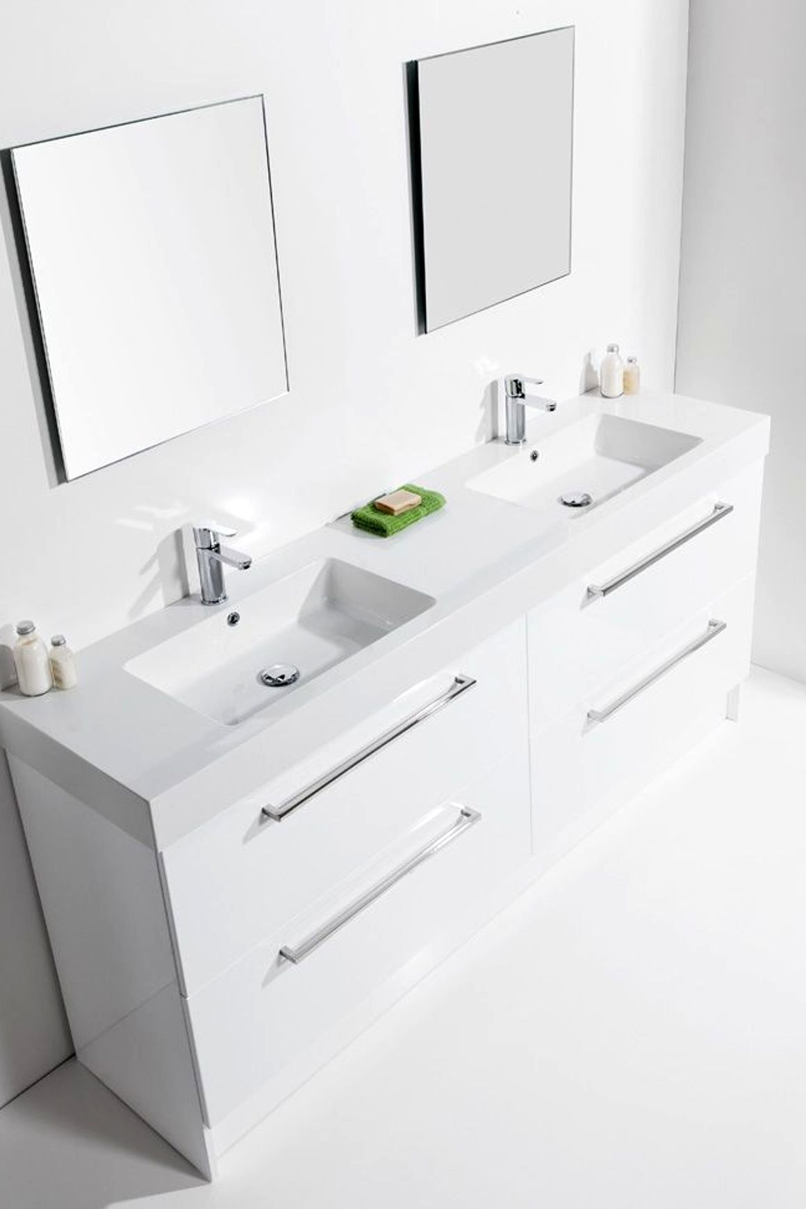 Splash Floorstanding Vanity, 4 Drawers