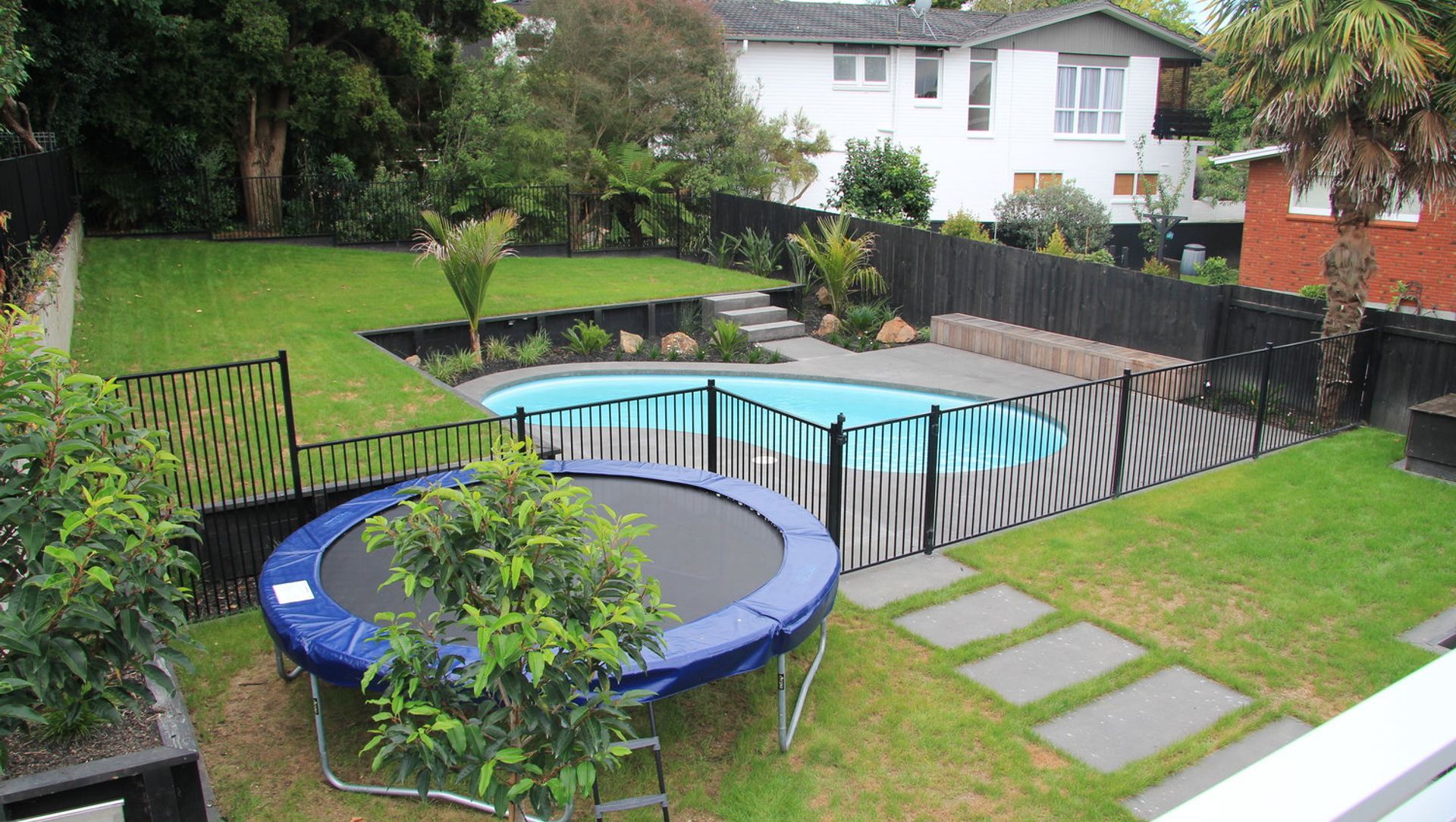 St Andrews | Hamilton banner