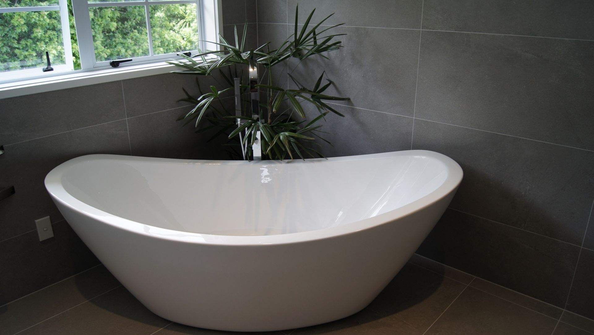 St Heliers Bay Road banner