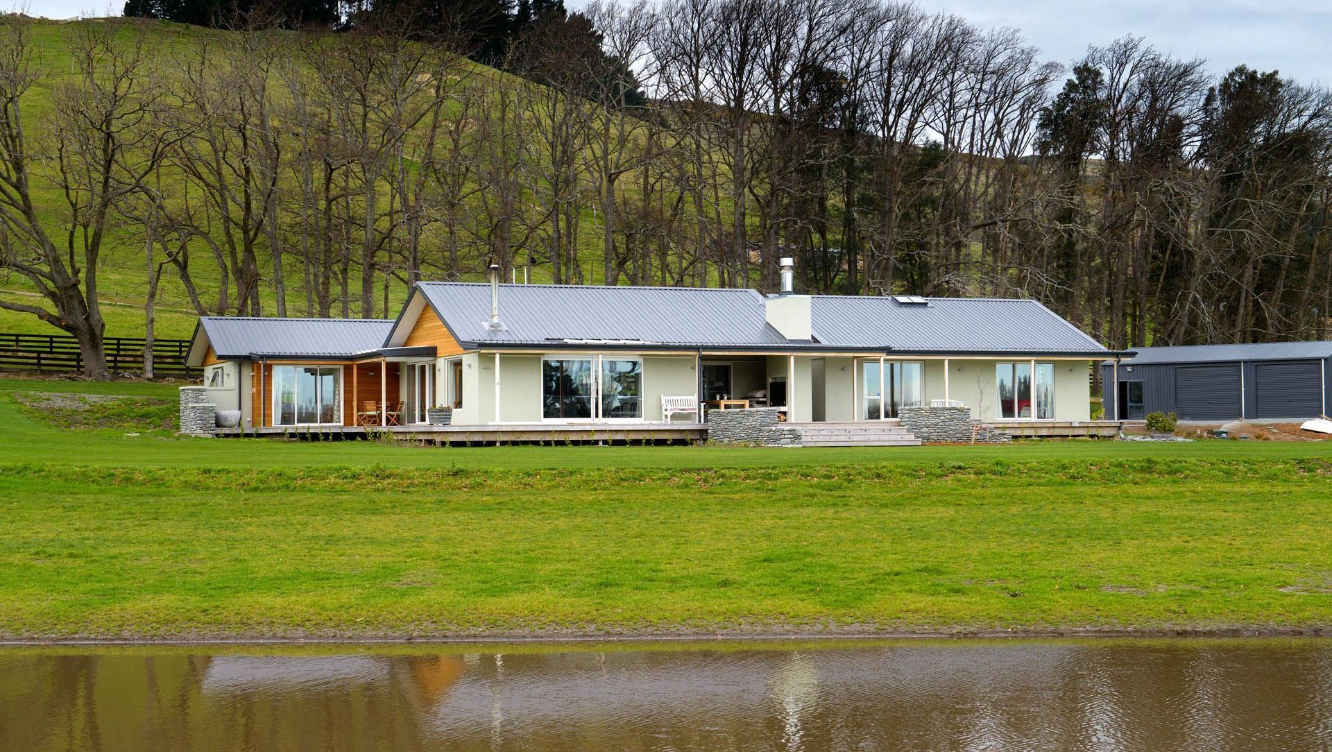 Tai Tapu, Sprawling Country Hideaway banner