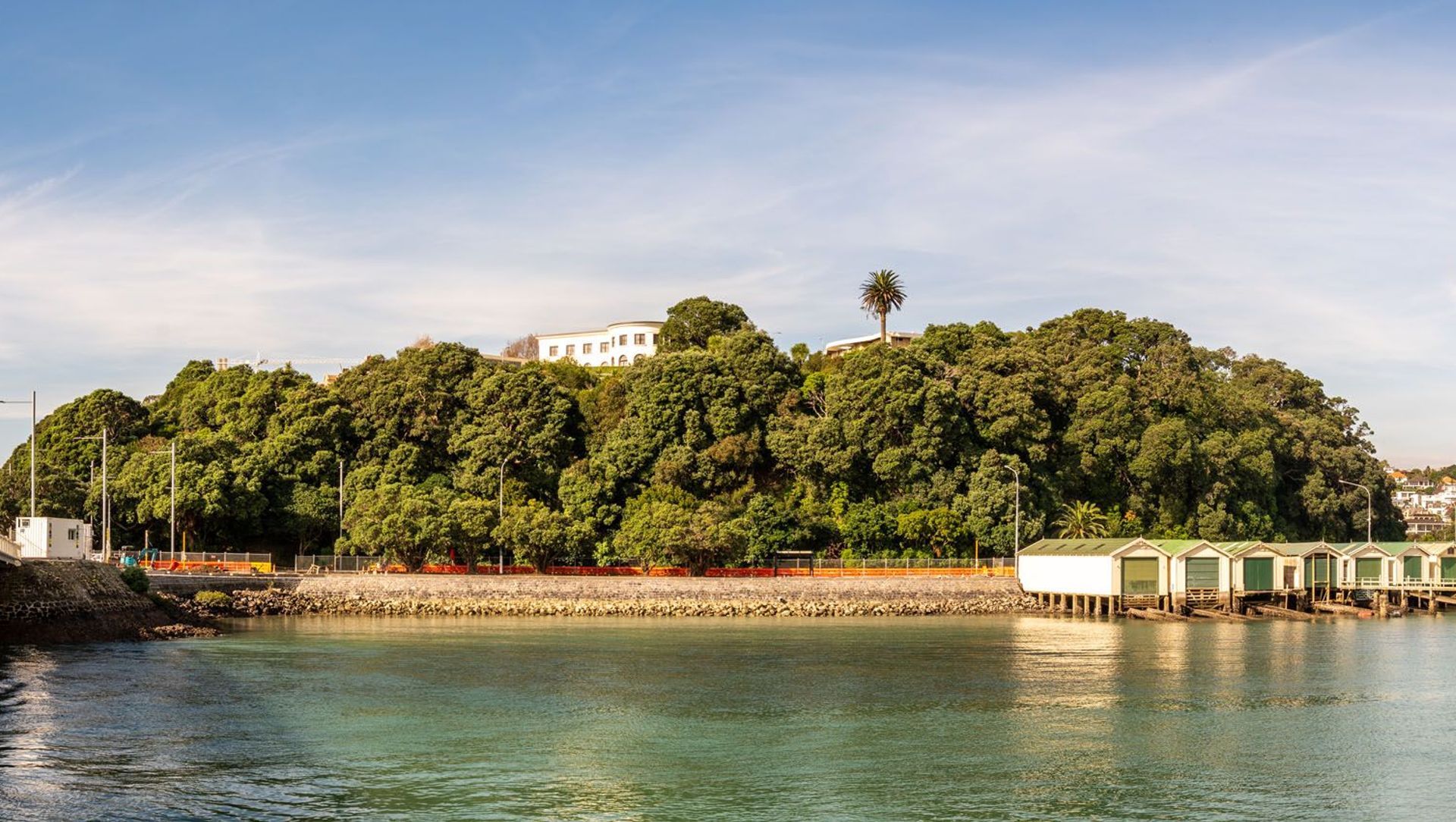 Tamaki Drive sea wall banner