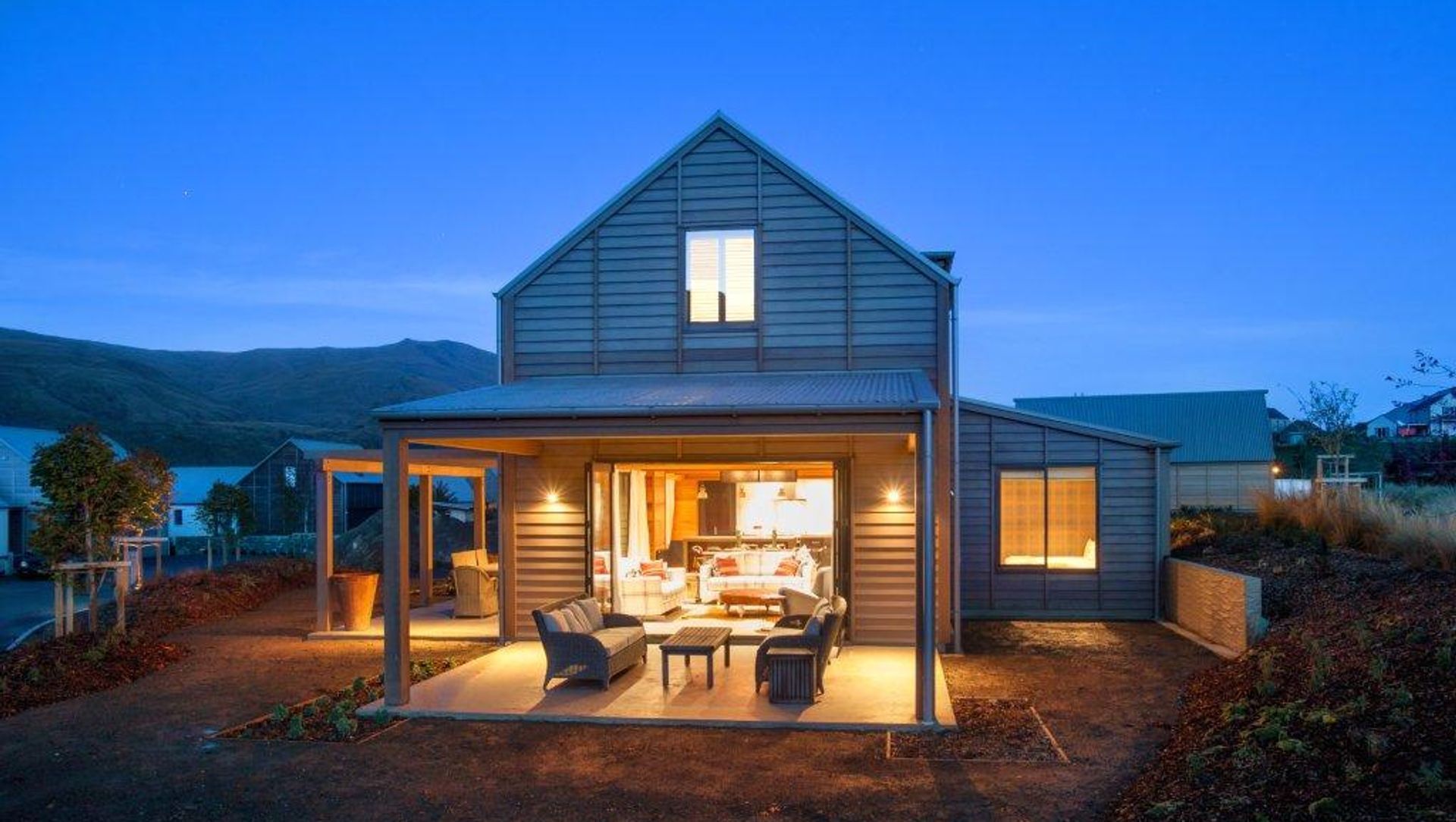 Taramea Square banner