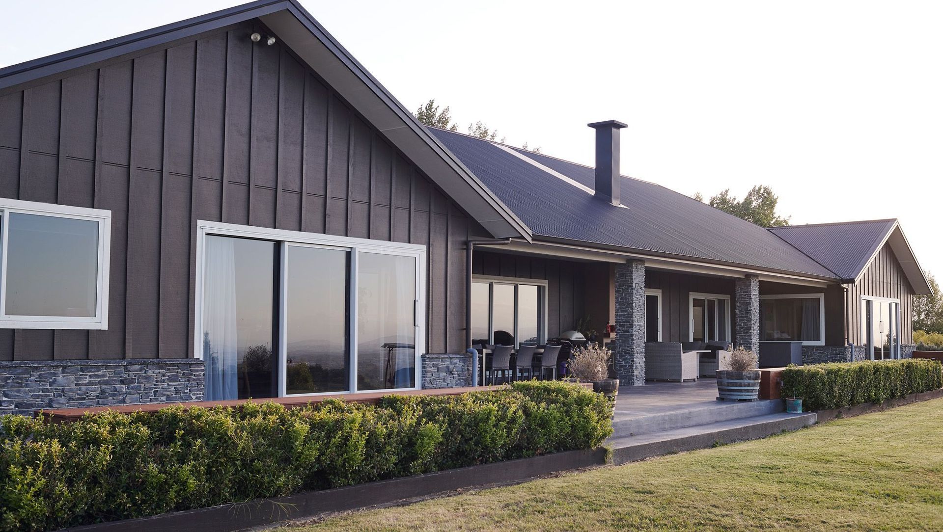 Te Mata Peak Road banner