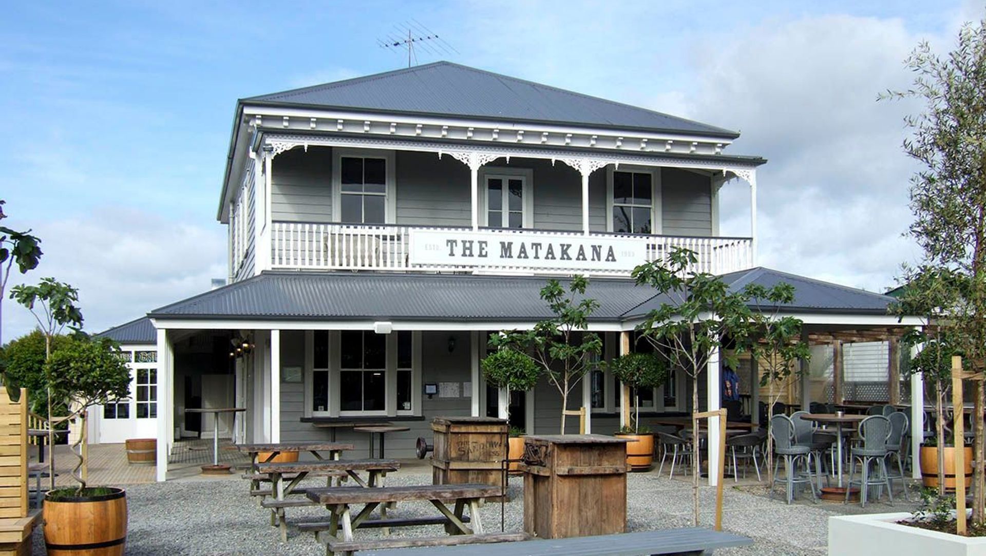 The Matakana Village Pub banner