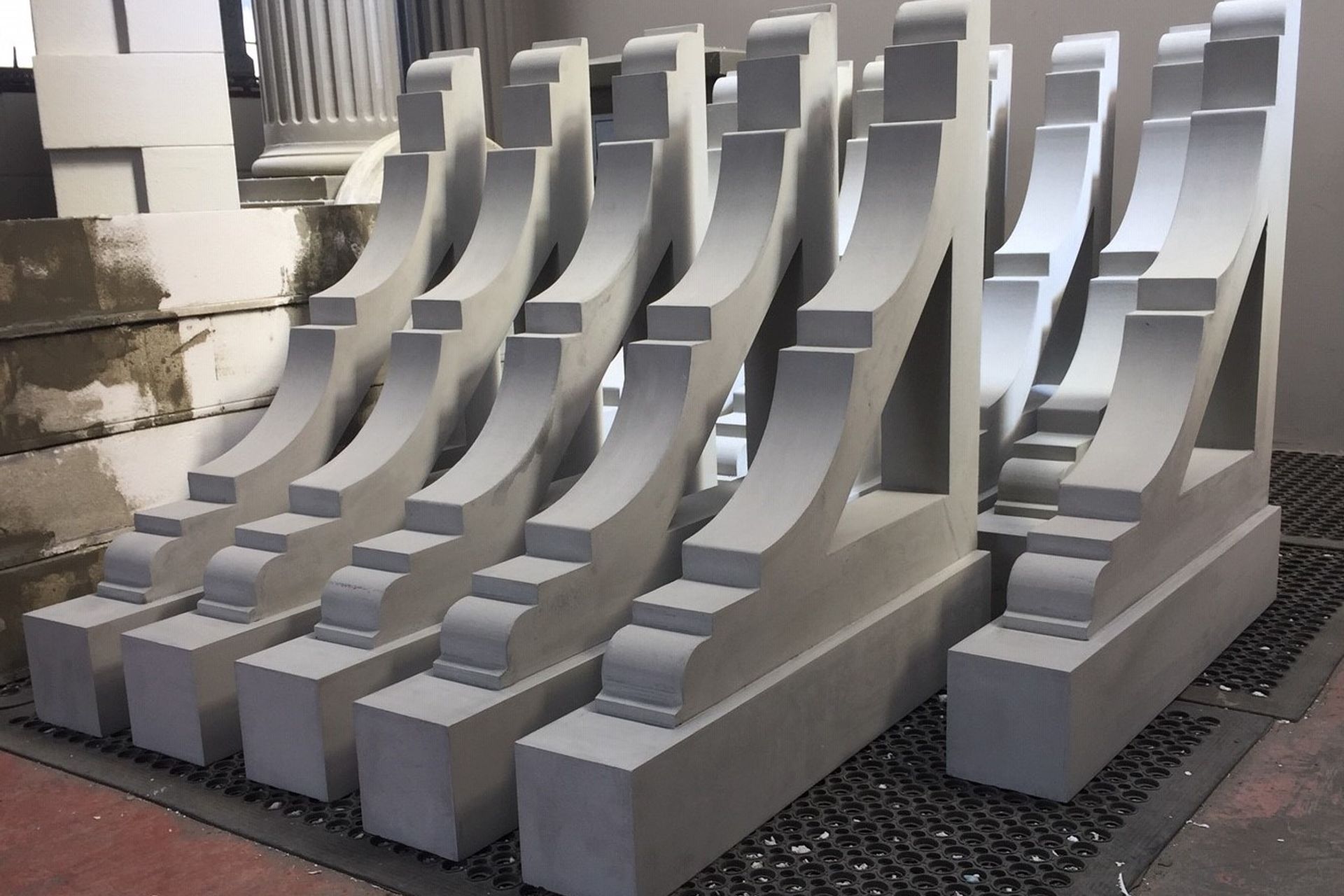 Gable false brackets