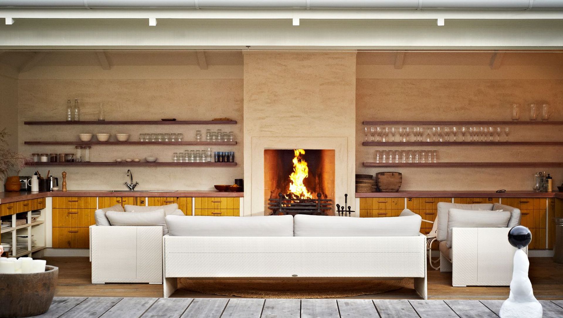 The White House banner