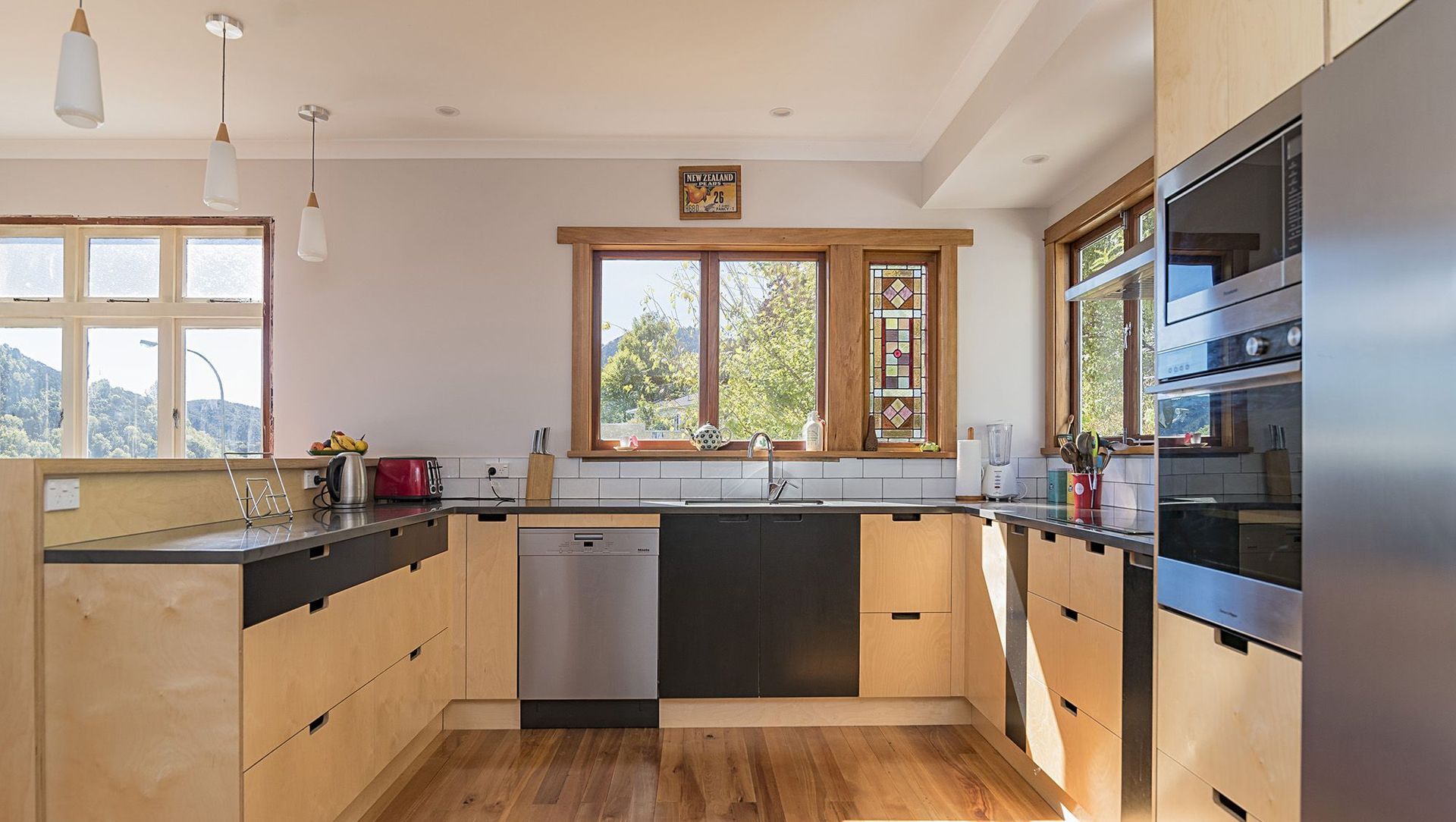 Thornston Kitchen banner