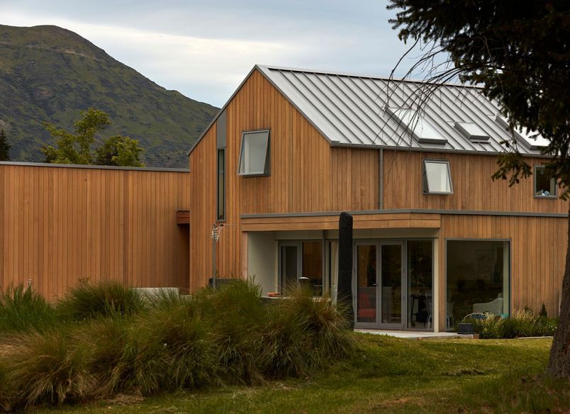 Threepwood SIPs House