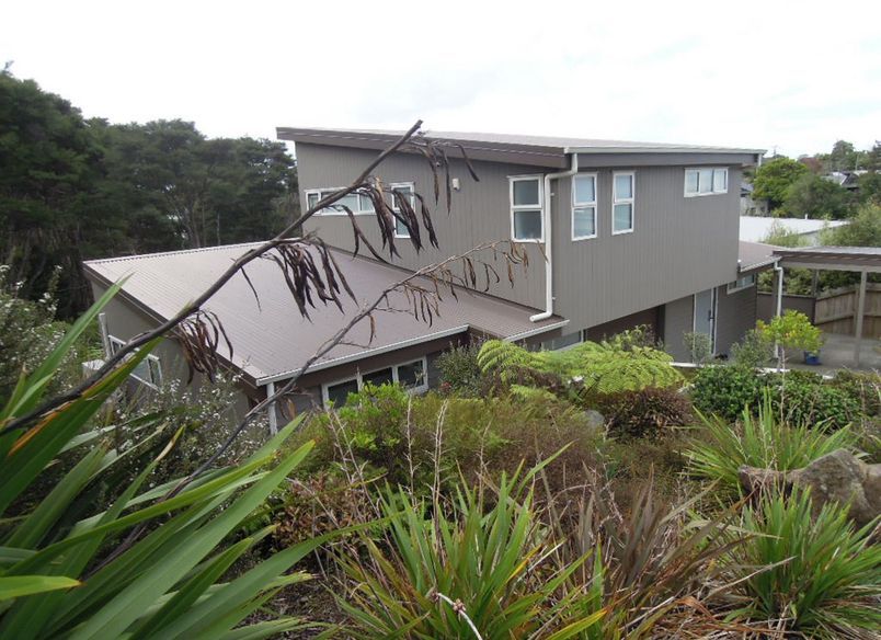 Titirangi House