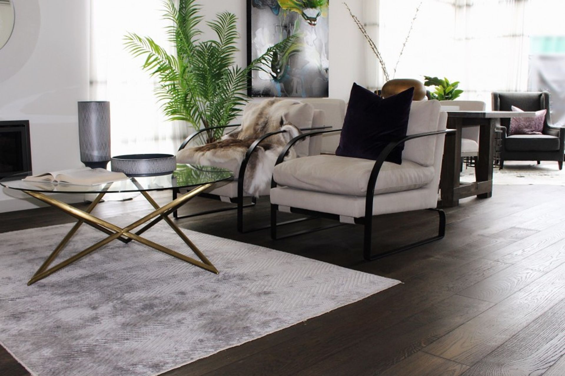 Towai I - Light Feature Engineered European Oak Flooring finished w/ Oil in 'Nero'