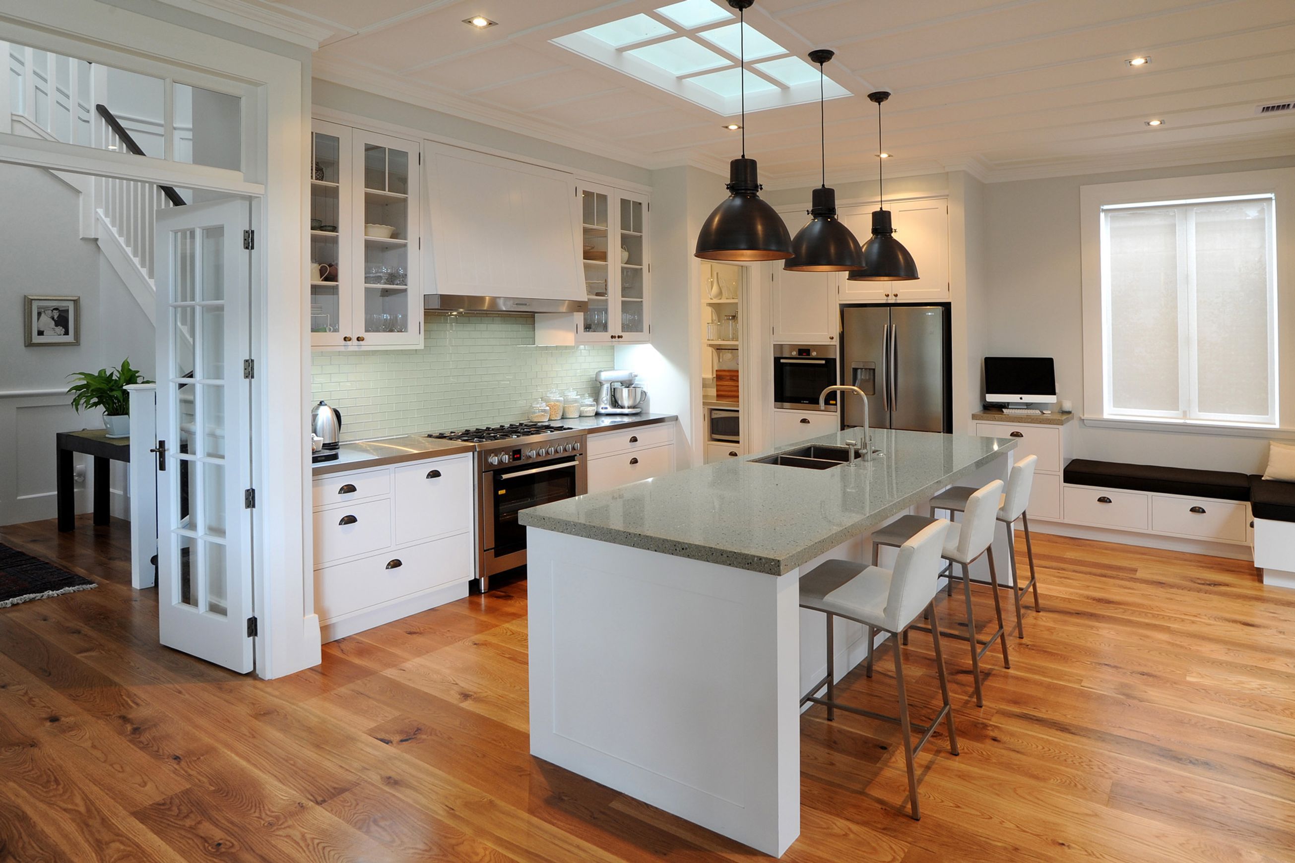 Traditional kitchens