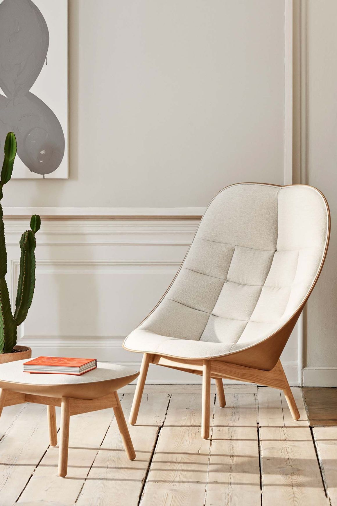 Uchiwa Lounge Chair by HAY