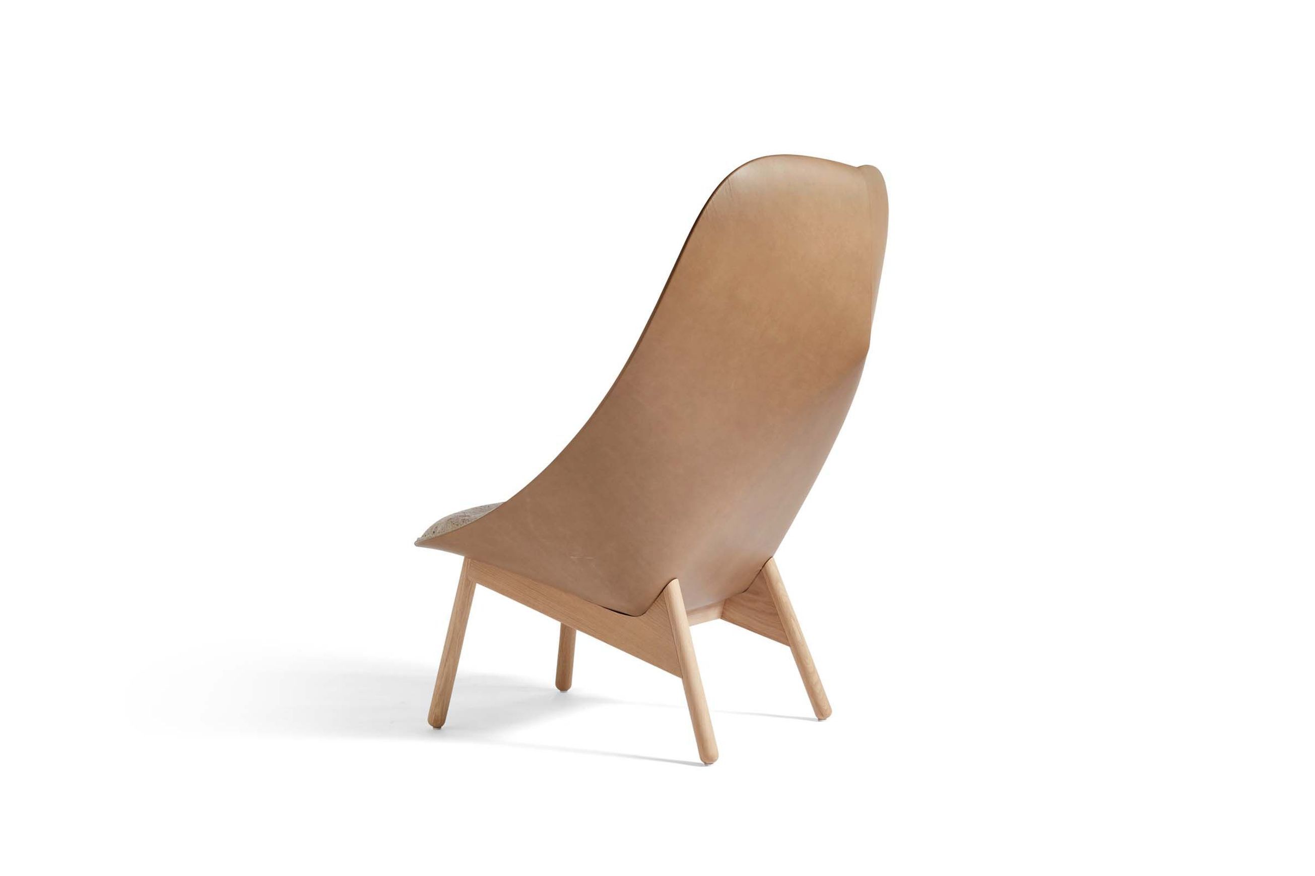 Uchiwa Lounge Chair by HAY