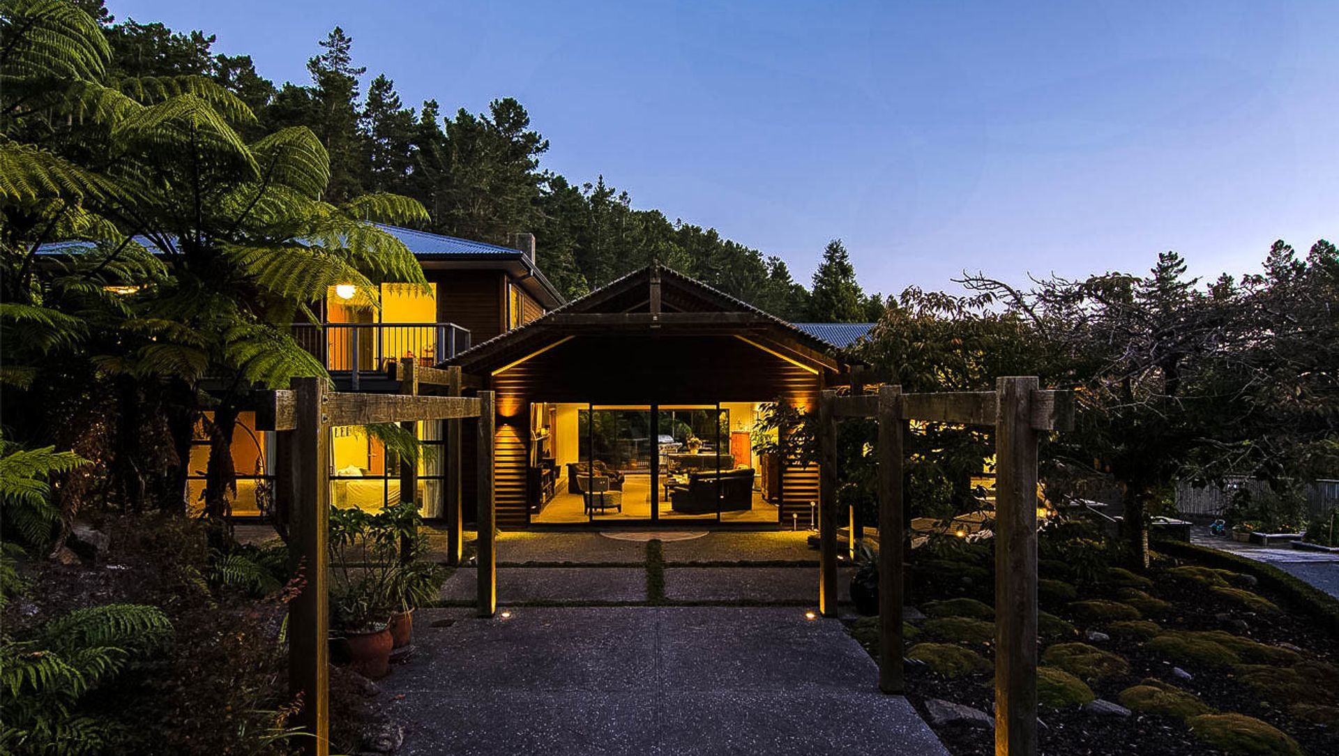 Upper Hutt House banner