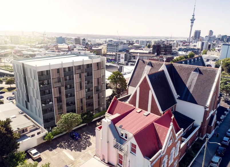 Upper Queen Street Apartments