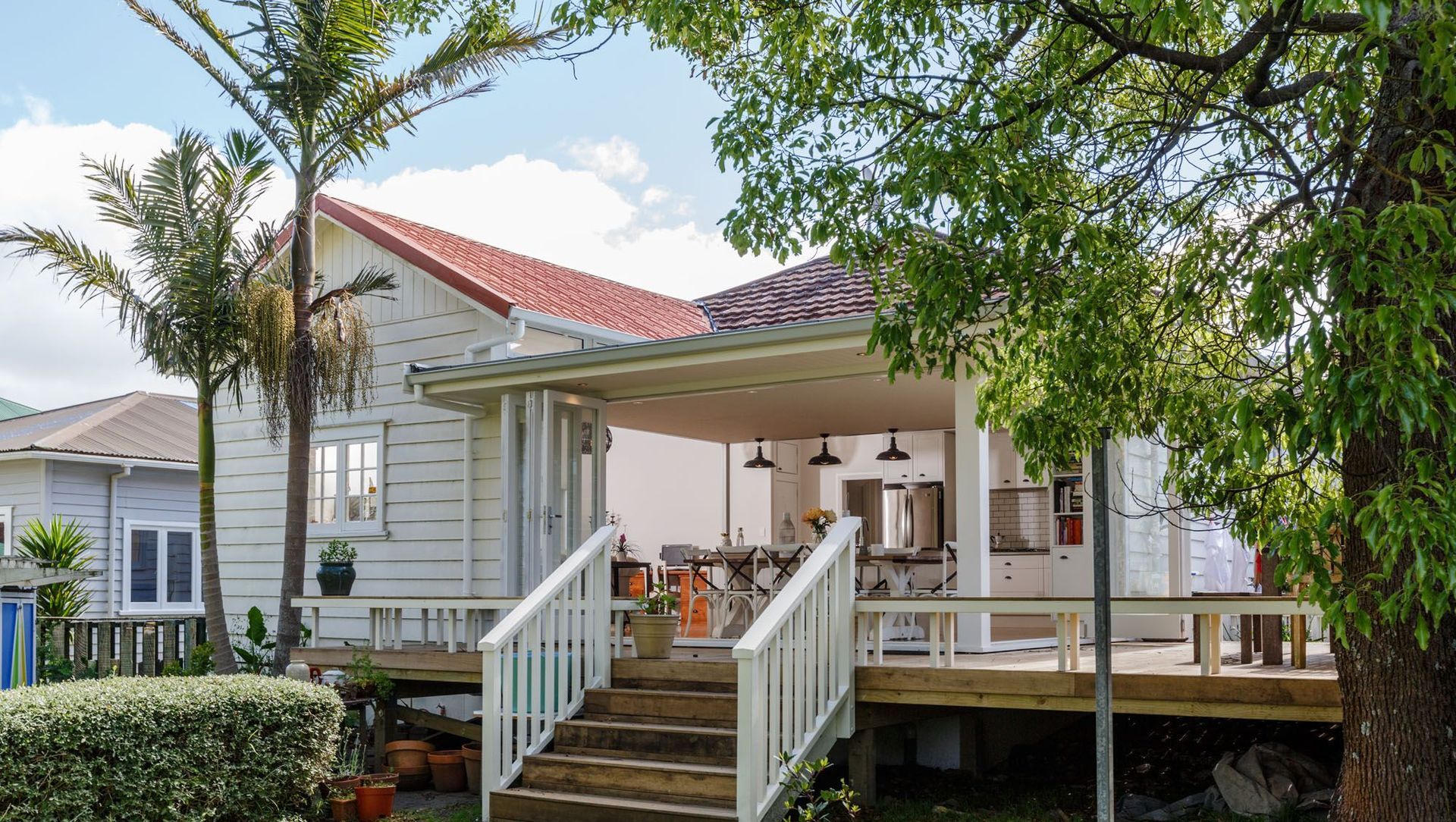 Veranda House banner