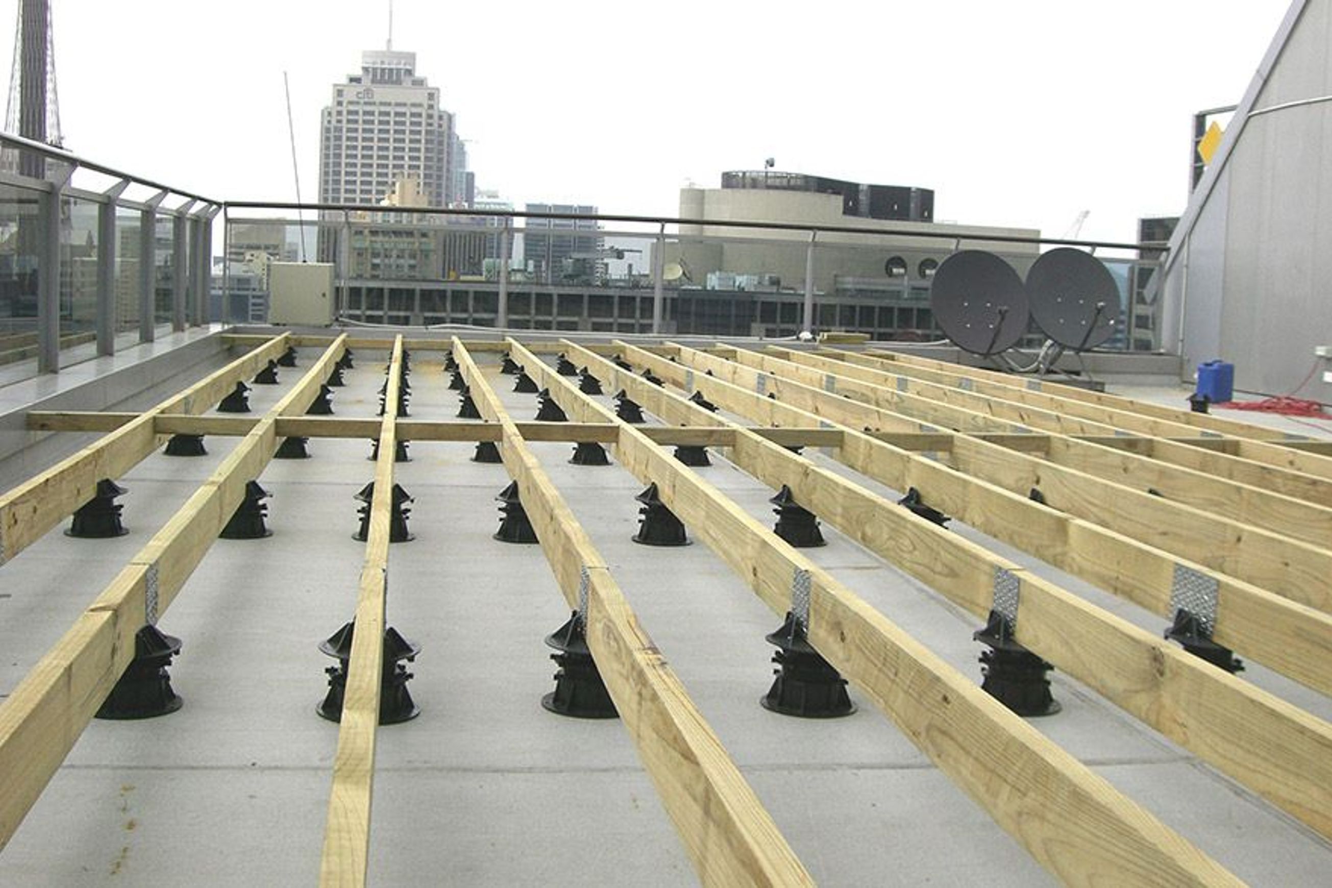 Verisjack Pedestals